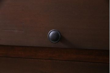 ラフジュ工房オリジナル　古材リメイク　前板サワラ材　脚付き　パタパタ扉が使い勝手の良い収納棚(リビングボード、戸棚、下駄箱)(1)