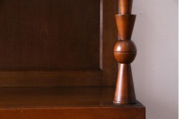 レトロ家具　昭和レトロ　大振り　飾り棚付き　モールガラスがアクセントになったブックケース(本箱、戸棚)