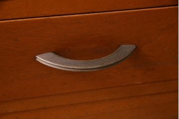 レトロ家具　昭和レトロ　大振り　飾り棚付き　モールガラスがアクセントになったブックケース(本箱、戸棚)