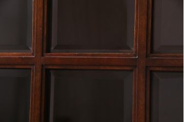 アンティーク家具　イギリスアンティーク　ウォールナット材　鏡付き　凛とした佇まいの大型キャビネット(収納棚、戸棚)