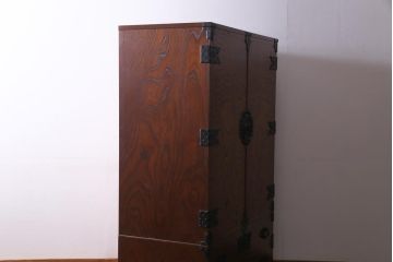 中古　民芸家具　漆塗り　ケヤキの杢目が力強いワードローブ(洋服タンス)(1)