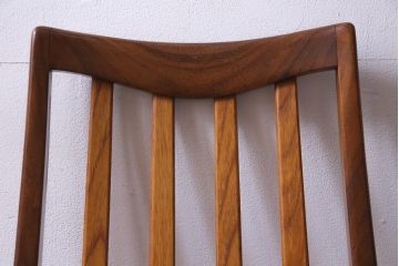 ヴィンテージ家具　北欧ビンテージ　G-PLAN(ジープラン)　チーク材の温もり溢れるダイニングチェア(椅子)(2)