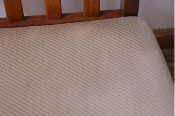 ヴィンテージ家具　北欧ビンテージ　G-PLAN(ジープラン)　チーク材の温もり溢れるダイニングチェア(椅子)(2)