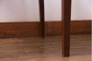 ヴィンテージ家具　北欧ビンテージ　G-PLAN(ジープラン)　チーク材の温もり溢れるダイニングチェア(椅子)(2)