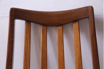 ヴィンテージ家具　北欧ビンテージ　G-PLAN(ジープラン)　チーク材の温もり溢れるダイニングチェア(椅子)(3)