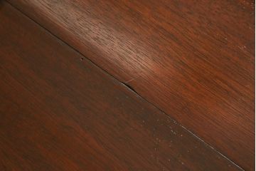 アンティーク家具　イギリスアンティーク　ハンドル式　クロウ&ボール　力強い存在感のマホガニー材製エクステンションテーブル(ダイニングテーブル)