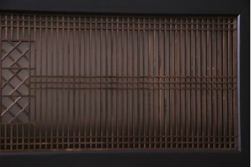 ペイント建具　片面ガラス　格子・枡つなぎ　シックな色合いの組子欄間(明り取り、建具)