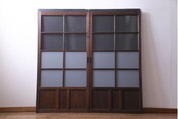 昭和レトロ　シンプルな格子に2種のガラスが入ったガラス戸(引き戸、建具)2枚セット