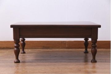 アンティーク家具　和製アンティーク　総ケヤキ材　天板一枚板　くっきりとした味わい深い杢目のローテーブル(座卓、文机)