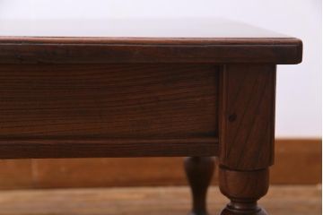 アンティーク家具　和製アンティーク　総ケヤキ材　天板一枚板　くっきりとした味わい深い杢目のローテーブル(座卓、文机)