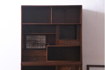 アンティーク家具　和製アンティーク　昭和期　桑材・桐材　細部までこだわりを感じる茶箪笥(茶棚、タンス、戸棚、桐箪笥、桐たんす)