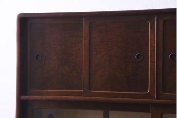 アンティーク家具　和製アンティーク　昭和期　桑材・桐材　細部までこだわりを感じる茶箪笥(茶棚、タンス、戸棚、桐箪笥、桐たんす)