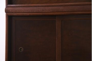 アンティーク家具　和製アンティーク　昭和期　桑材・桐材　細部までこだわりを感じる茶箪笥(茶棚、タンス、戸棚、桐箪笥、桐たんす)