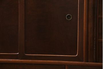 アンティーク家具　和製アンティーク　昭和期　桑材・桐材　細部までこだわりを感じる茶箪笥(茶棚、タンス、戸棚、桐箪笥、桐たんす)