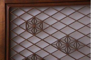 和製アンティーク　昭和期　上品な和の雰囲気漂う組子入り板戸(引き戸、建具)4枚セット