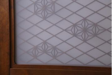 和製アンティーク　昭和期　上品な和の雰囲気漂う組子入り板戸(引き戸、建具)4枚セット