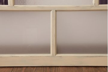 昭和初期　当店オリジナルガラス　優しげな雰囲気漂う色ガラス入りペイント建具(窓、明かり取り、はめ殺し)