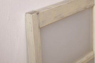 昭和初期　当店オリジナルガラス　優しげな雰囲気漂う色ガラス入りペイント建具(窓、明かり取り、はめ殺し)