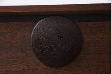 アンティーク家具　天板リメイク　ペイントがモダンな雰囲気を漂わせる箪笥ローボード(テレビ台、アンティークチェスト)