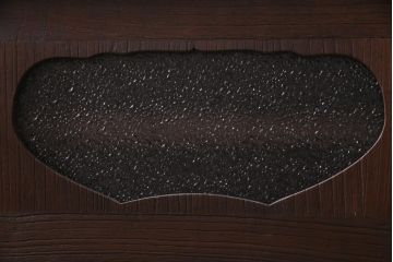 レトロ家具　鉄脚付リメイク　隠し付き　昭和レトロな雰囲気漂うローボード(テレビ台、戸棚)