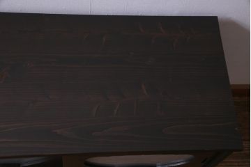 リメイク家具　すりガラス入り　深みのある木肌が渋さ漂う鉄脚ローボード(リビングボード、収納棚、テレビボード)