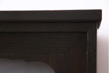 リメイク家具　すりガラス入り　深みのある木肌が渋さ漂う鉄脚ローボード(リビングボード、収納棚、テレビボード)