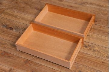 ヴィンテージ家具　イギリスビンテージ　Parker Knoll　レトロな雰囲気が可愛らしいオーク材のキャビネット(収納棚)