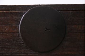 アンティーク家具　和製アンティーク　明治大正期　総桐材　厚みのある金具が重厚感漂う重ね箪笥(時代箪笥、衣装箪笥、桐箪笥、桐たんす)