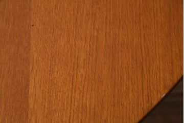 ヴィンテージ家具　北欧ビンテージ　オーク材　スタイリッシュなオーバル型のバタフライテーブル(ゲートレッグテーブル、エクステンションテーブル)