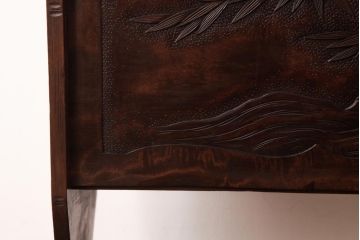中古　伝統工芸　軽井沢彫り　竹の模様が風情溢れるマガジンラックテーブル(サイドテーブル)