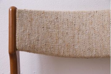 ヴィンテージ家具　デンマーク　チーク材　スタイリッシュなデザインが素敵なビンテージチェア(椅子)(2)