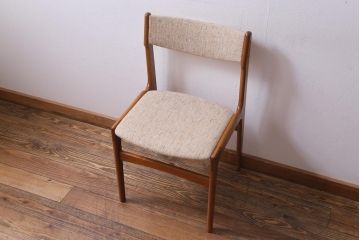 ヴィンテージ家具　デンマーク　チーク材　スタイリッシュなデザインが素敵なビンテージチェア(椅子)(3)