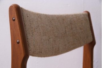 ヴィンテージ家具　デンマーク　北欧　チーク材　スタイリッシュなデザインが素敵なビンテージチェア(椅子)