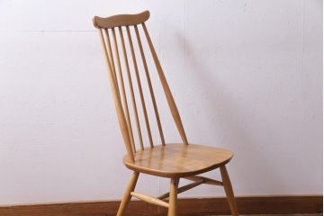 ヴィンテージ家具　イギリスビンテージ　ERCOL(アーコール)　ゴールドスミス　ナチュラルな木味のチェア(椅子)(1)