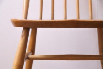 ヴィンテージ家具　イギリスビンテージ　ERCOL(アーコール)　ゴールドスミス　ナチュラルな木味のチェア(椅子)(1)