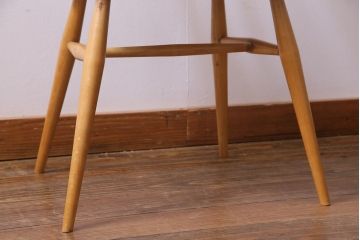 ヴィンテージ家具　イギリスビンテージ　ERCOL(アーコール)　ゴールドスミス　ナチュラルな木味のチェア(椅子)(1)