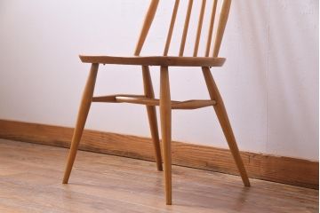 ヴィンテージ家具　イギリスビンテージ　ERCOL(アーコール)　ゴールドスミス　ナチュラルな木味のチェア(椅子)(2)