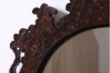 中古美品　伝統工芸軽井沢彫り　重厚感漂うドレッサー(化粧台、鏡台)
