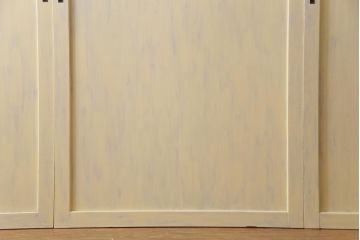 ペイント家具　温かなペイントカラーが優しげな板戸3枚セット(引き戸、建具)