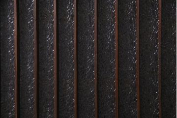 和製アンティーク　大正期　レトロモダンな組子入り板戸(引き戸、建具)2枚セット