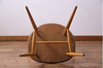 ヴィンテージ家具　イギリスビンテージ　ERCOL(アーコール)　座り心地のよいスタイリッシュなスモーカーズチェア(ダイニングチェア、アームチェア)(1)