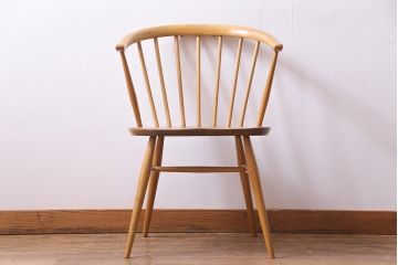 ヴィンテージ家具　イギリスビンテージ　ERCOL(アーコール)　座り心地のよいスタイリッシュなスモーカーズチェア(ダイニングチェア、アームチェア)(1)
