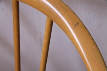 ヴィンテージ家具　イギリスビンテージ　ERCOL(アーコール)　座り心地のよいスタイリッシュなスモーカーズチェア(ダイニングチェア、アームチェア)(1)