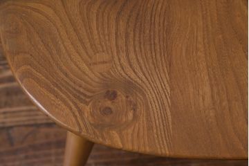 ヴィンテージ家具　イギリスビンテージ　ERCOL(アーコール)　座り心地のよいスタイリッシュなスモーカーズチェア(ダイニングチェア、アームチェア)(1)
