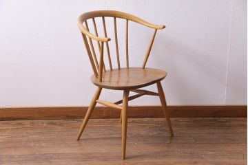 ヴィンテージ家具　イギリスビンテージ　ERCOL(アーコール)　座り心地のよいスタイリッシュなスモーカーズチェア(ダイニングチェア、アームチェア)(2)