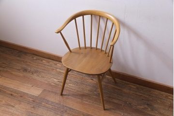 ヴィンテージ家具　イギリスビンテージ　ERCOL(アーコール)　座り心地のよいスタイリッシュなスモーカーズチェア(ダイニングチェア、アームチェア)(3)