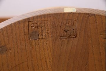 ヴィンテージ家具　イギリスビンテージ　ERCOL(アーコール)　洗練されたデザインが格好いいスモーカーズチェア(ダイニングチェア、アームチェア)