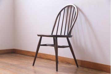 ヴィンテージ家具　イギリスビンテージ　ERCOL(アーコール)　落ちついた色味のウィンザーチェア(ワークチェア、椅子、ウインザーチェア)(1)