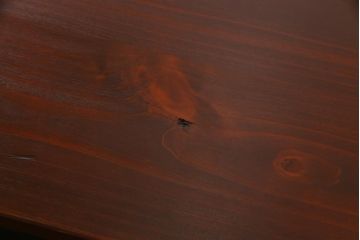 アンティーク家具　和製アンティーク　鉄脚付き　ヒノキ材　漆塗の箪笥ローボード(リビングボード、衣装箪笥)