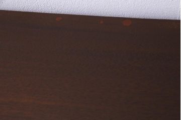 アンティーク家具　イギリスアンティーク　EDWARDS&SONS　マホガニー材　すっきりとした佇まいが上品なサイドキャビネット(収納棚)